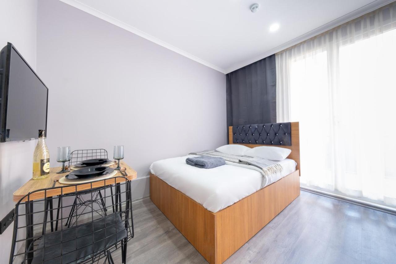 Kral Hotel อิสตันบูล ภายนอก รูปภาพ